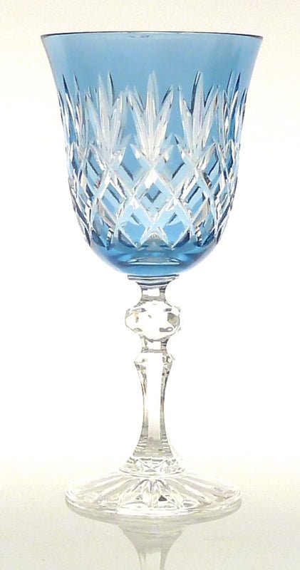 Ewa gekleurd en handgeslepen kristallen wijnglas - light blue - Schreuder-kraan.shop