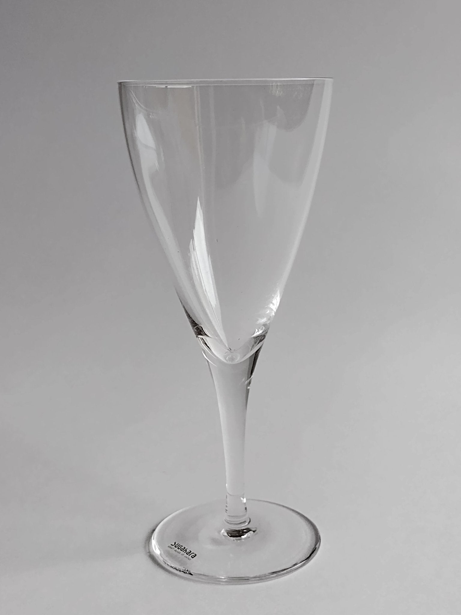 Sugahara-Helen witte wijnglas 160ml - Schreuder-kraan.shop